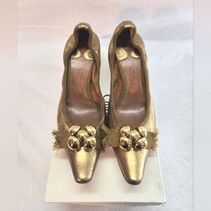 Vintage CHLOE Women's 39 Leather Stretch Gilded Bronze Gold Kitten Heels New
